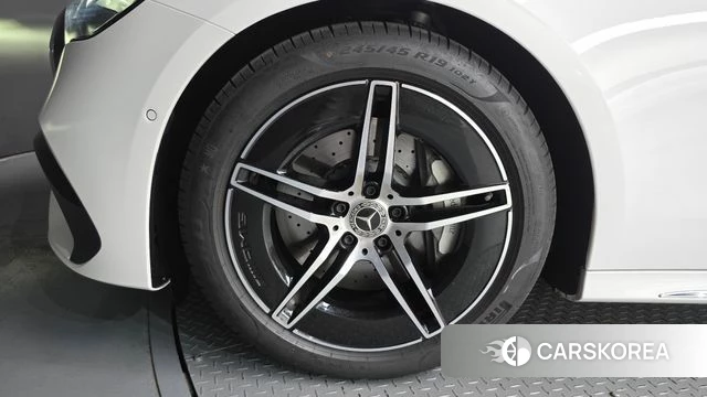 Mercedes-Benz E-Class W214 id 4734531 из Кореи 15