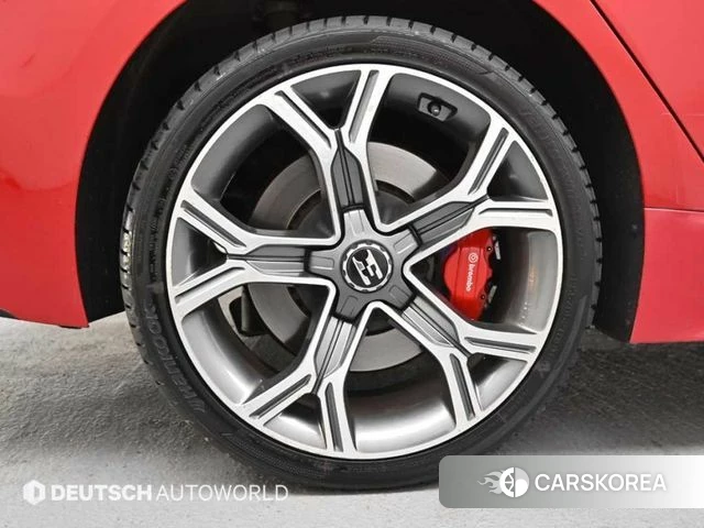 Kia Stinger id 4596399 из Кореи 15