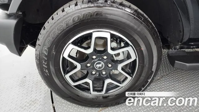 Ford Bronco 6th Generation id 2574059 из Кореи 15