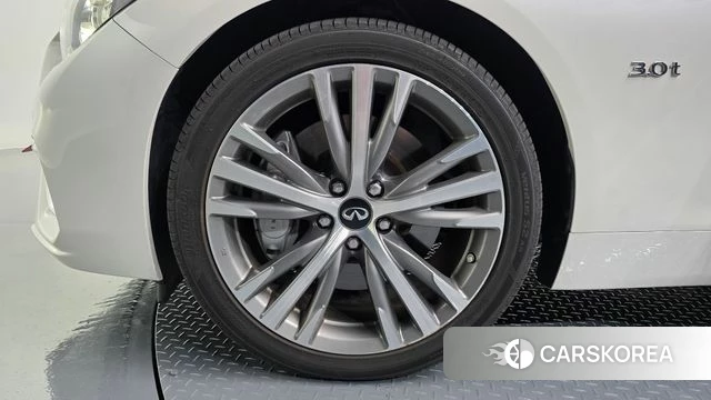 Infiniti Q50 id 4446430 из Кореи 26