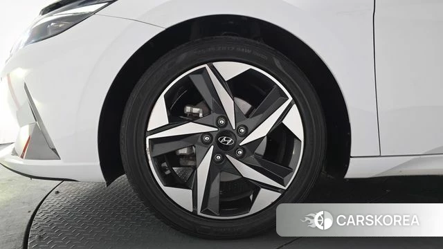 Hyundai Avante (CN7) id 3936082 из Кореи 15