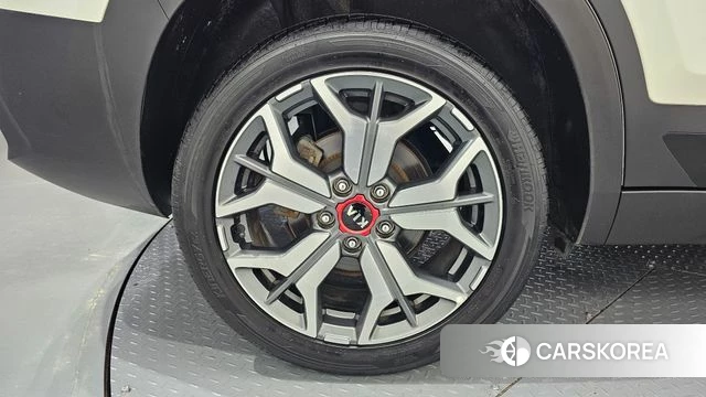Kia Seltos id 4458968 из Кореи 15