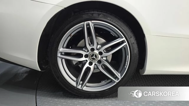 Mercedes-Benz E-Class W213 id 4865412 из Кореи 25