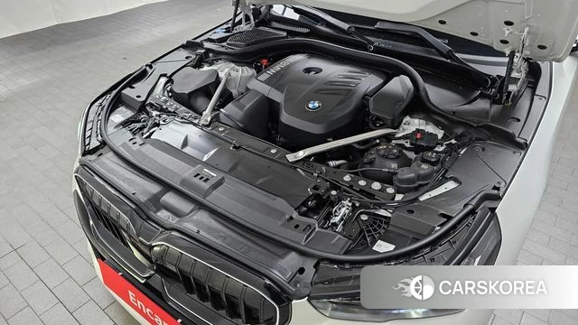 BMW 5 Series (G60) id 4756912 из Кореи 27
