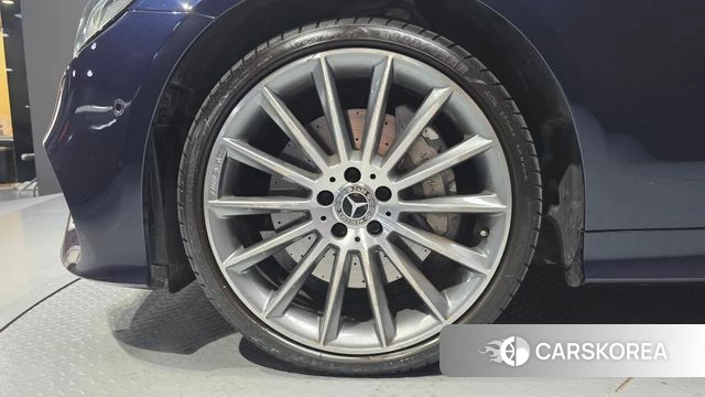 Mercedes-Benz E-Class W213 id 4737220 из Кореи 29