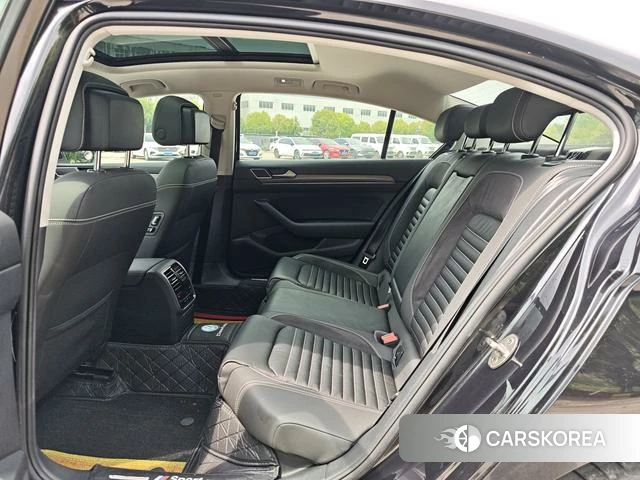 Volkswagen Magotan id 4265535 из Китая 20