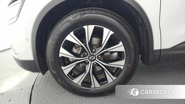 Renault Korea (Samsung) The New QM6 id 3794022 из Кореи 15