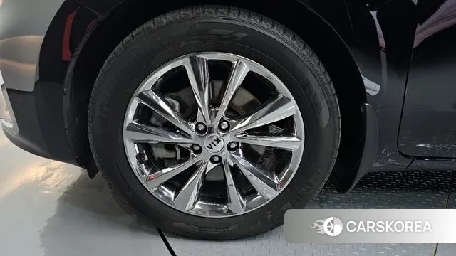 Kia The New Carnival id 2523330 из Кореи 15