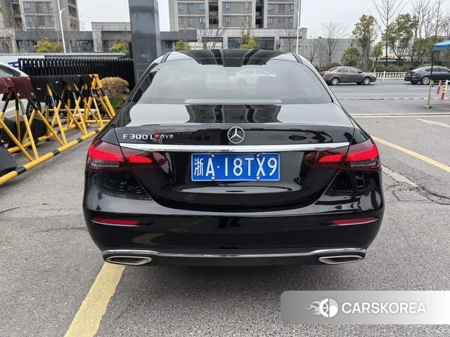 Mercedes-Benz E-class id 4272343 из Китая 10