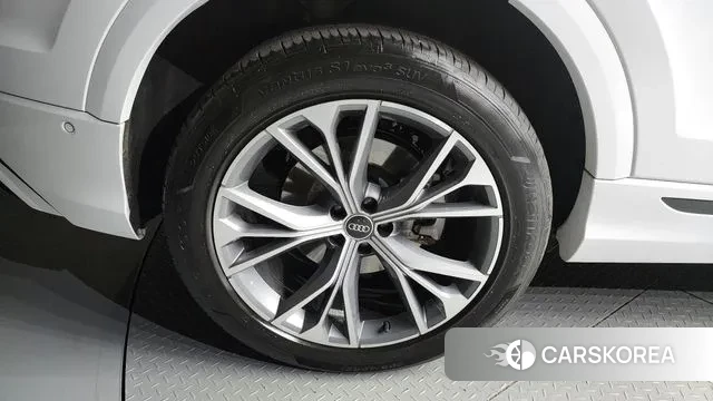 Audi Q8 (4M) id 3027604 из Кореи 15