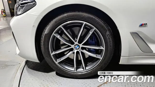 BMW 5 Series (G30) id 2659458 из Кореи 15