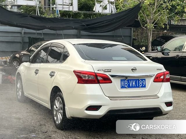 Nissan Xuan Yi 2022 Белый из Китая, фото 5