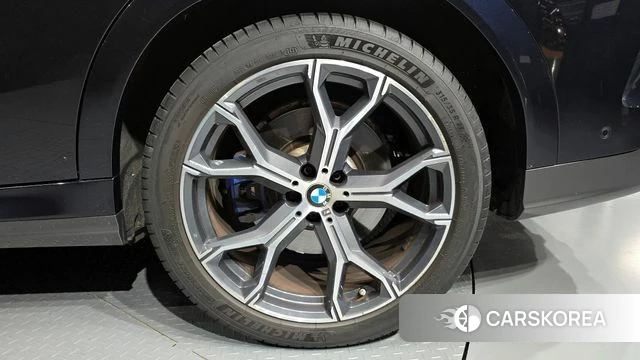 BMW X6 (G06) id 3819619 из Кореи 15