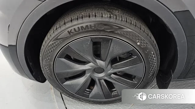 Tesla Model Y id 3353670 из Кореи 15