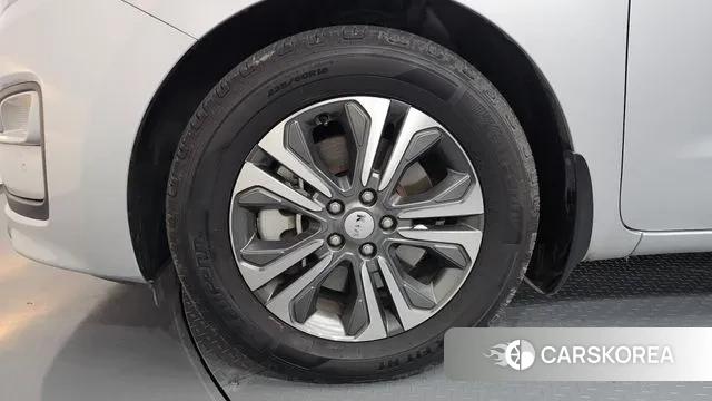 Kia The New Carnival id 3772473 из Кореи 15