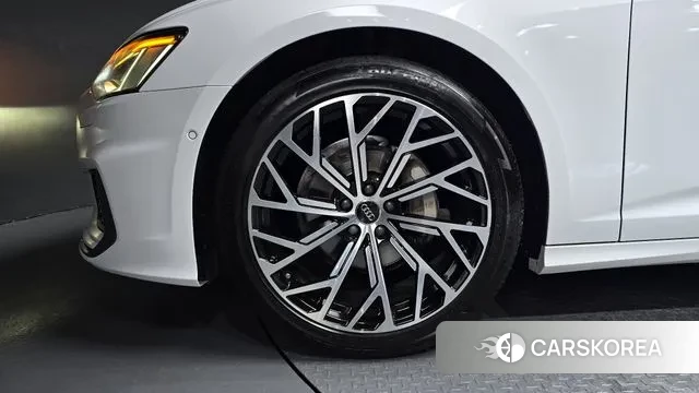 Audi A6 (C8) id 3008537 из Кореи 15