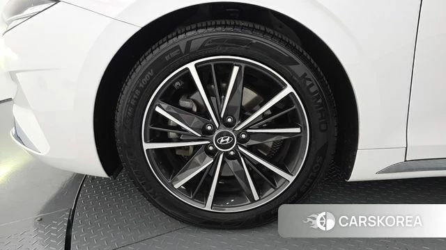 Hyundai The New Grandeur IG id 4458889 из Кореи 28