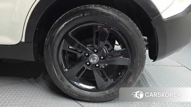 Ssangyong New Style Korando C id 3828959 из Кореи 15