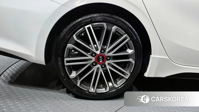 Kia Come New K3 id 4203368 из Кореи 25