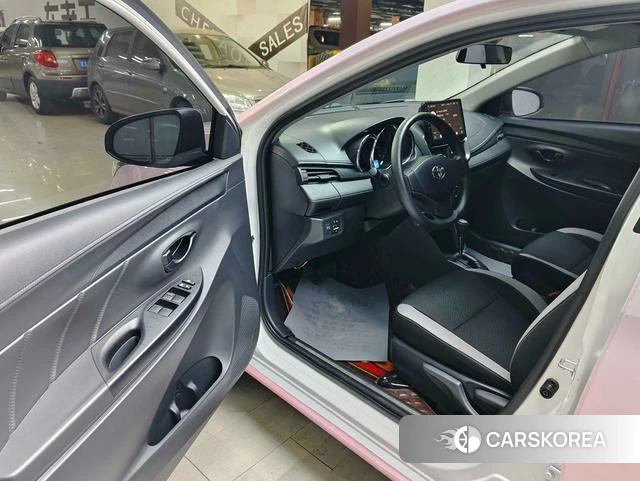 Toyota YARIS L Zhixuan 2021 Белый из Китая, фото 5