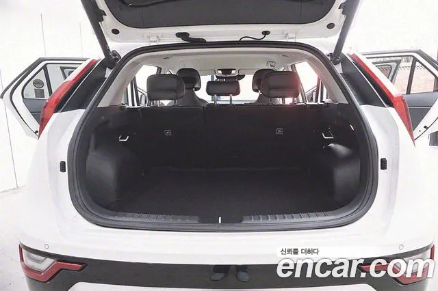 Kia Di Ol Nu Niro id 2357949 из Кореи 15