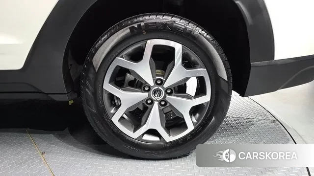 Ssangyong Torres id 3680363 из Кореи 15