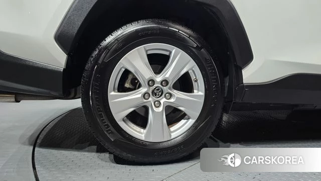 Toyota RAV4 5th Generation id 4775896 из Кореи 26
