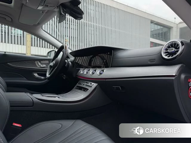 Mercedes-Benz CLS 2023 Белый из Китая, фото 5