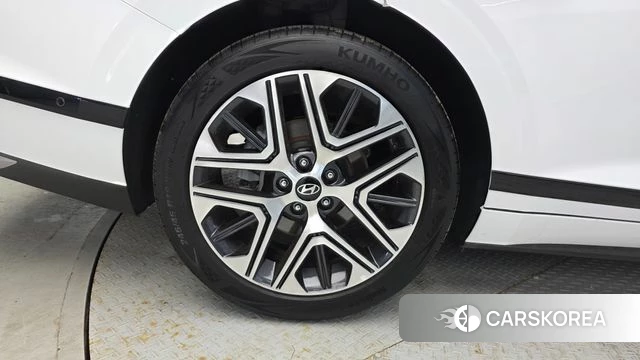 Hyundai Grandeur (GN7) id 4315218 из Кореи 28