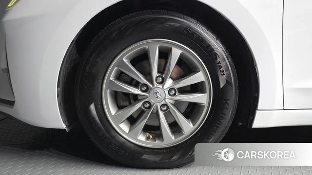 Hyundai The New Avante AD id 4873149 из Кореи 15