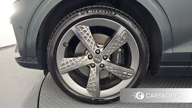 Genesis GV70 id 3765275 из Кореи 15