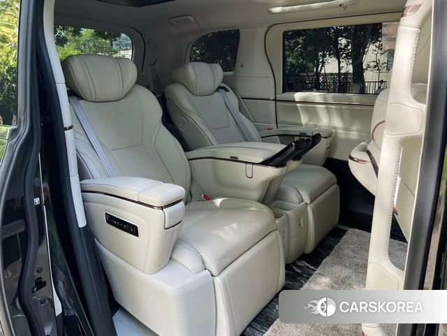 Lexus LM id 4353214 из Китая 14