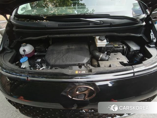 Hyundai Staria 2023 Черный из Кореи, фото 5