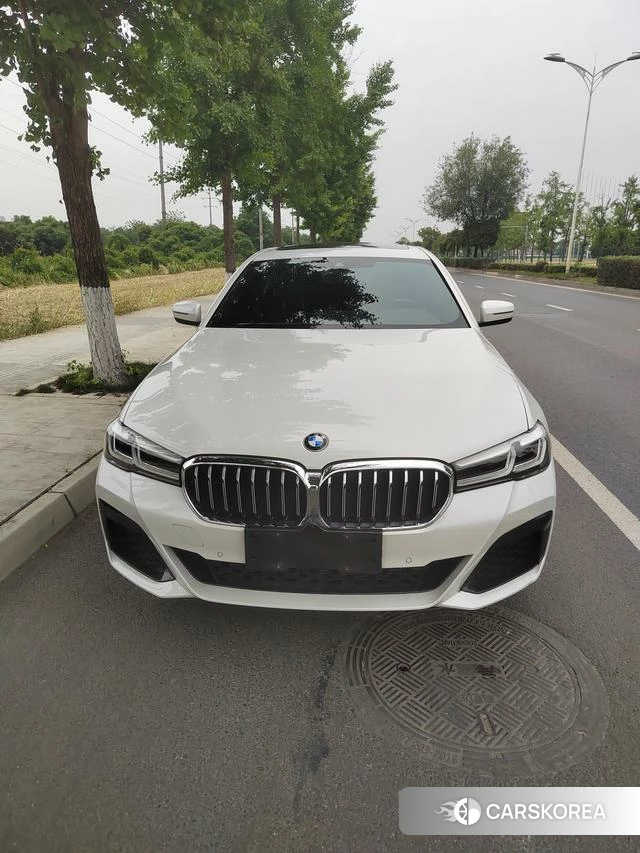 BMW 5 series 2023 Белый из Китая, фото 6