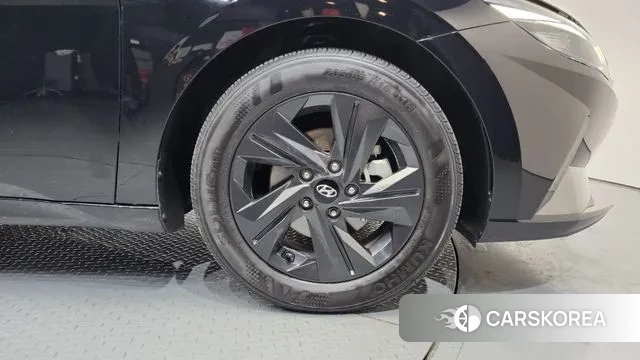 Hyundai Avante (CN7) id 3764500 из Кореи 15