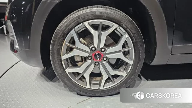 Kia Seltos id 3463282 из Кореи 15