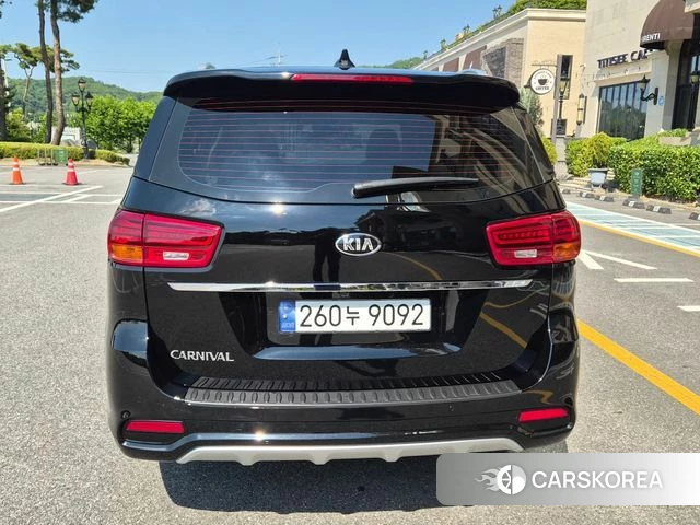 Kia The New Carnival id 4482524 из Кореи 15