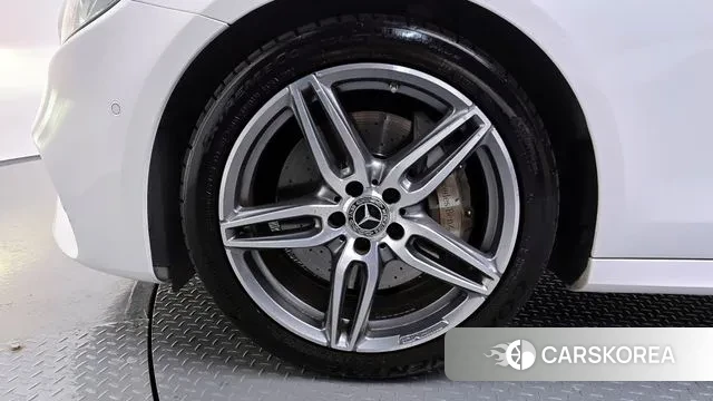 Mercedes-Benz E-Class W213 id 2995303 из Кореи 15