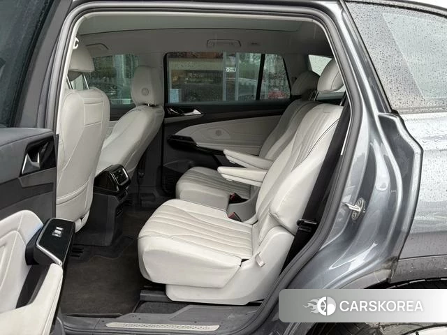 Volkswagen ID.6 X id 4260120 из Китая 12