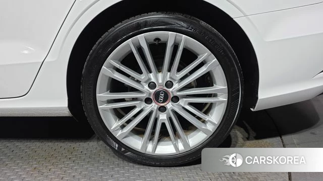 Audi New A3 id 3814335 из Кореи 15