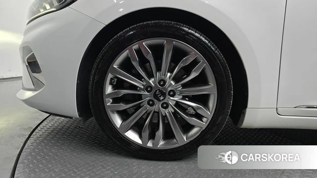 Kia K7 Premier id 3905227 из Кореи 15