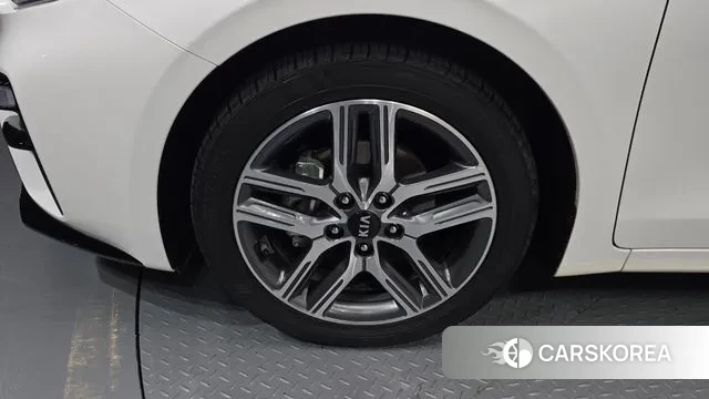 Kia Come New K3 id 3557668 из Кореи 15