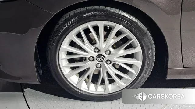 Toyota Camry (XV70) id 3308290 из Кореи 15