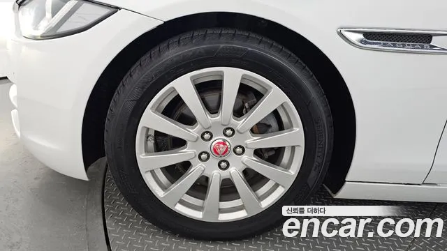 Jaguar XE id 2302886 из Кореи 15