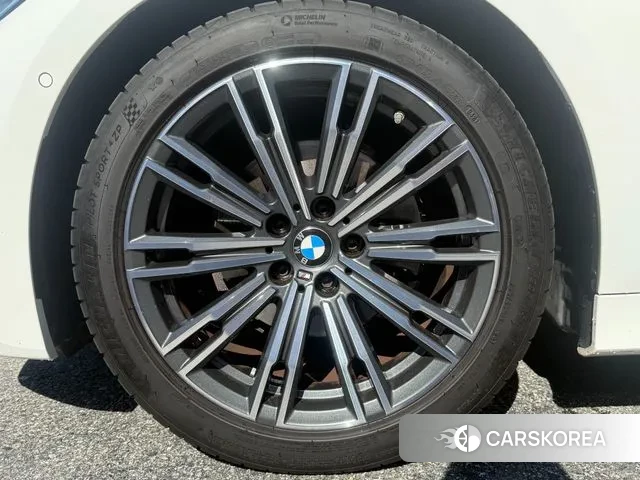 BMW 3 Series (G20) id 3098134 из Кореи 15