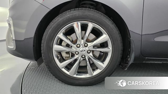 Kia The New Carnival id 4245966 из Кореи 15