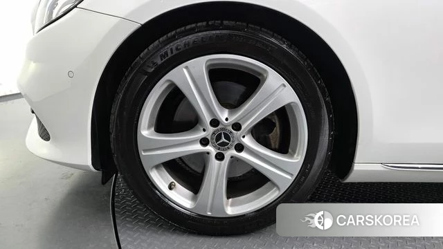 Mercedes-Benz E-Class W213 id 4435783 из Кореи 29