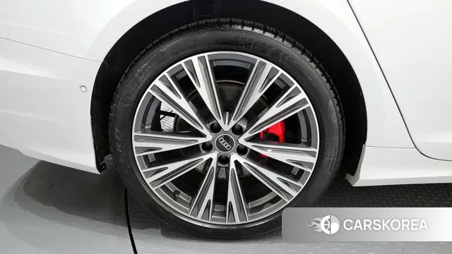 Audi A6 (C8) id 3721761 из Кореи 15