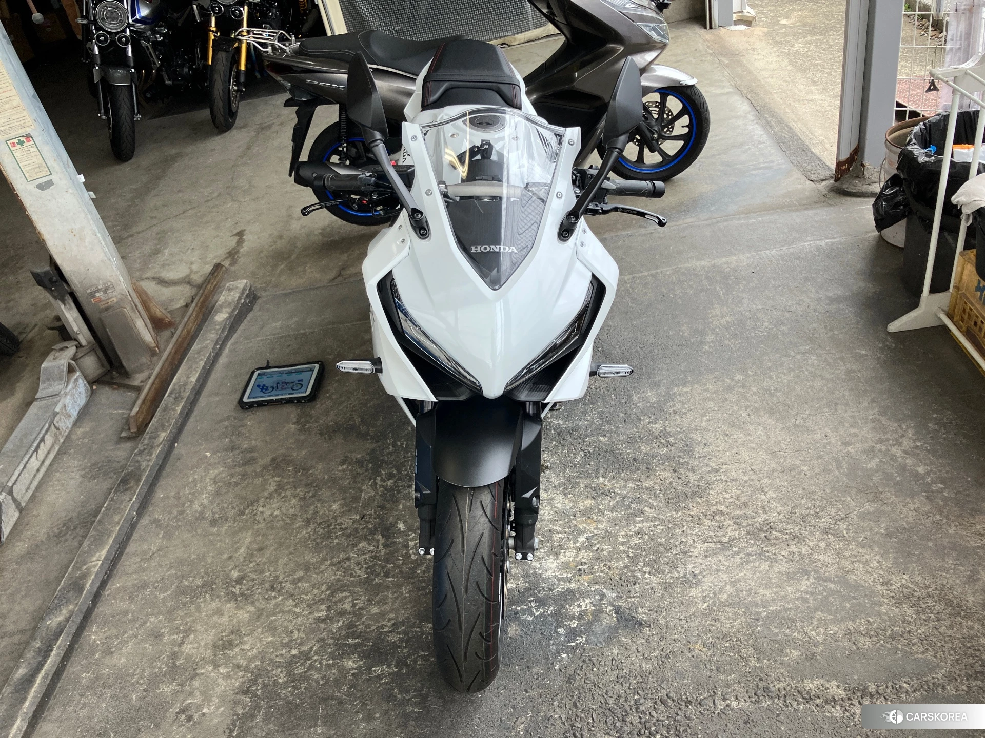 Проданный Honda CBR650R id 3947547 из Японии