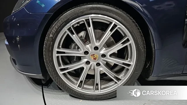 Porsche Panamera (971) id 3592916 из Кореи 15